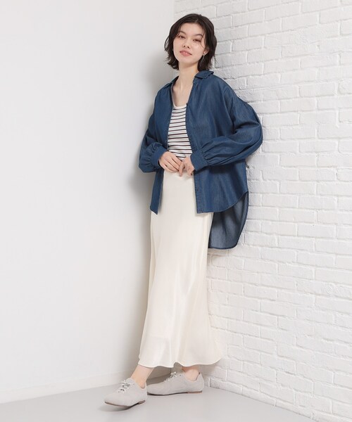 THE SHOP TK （ザ ショップ ティーケー ）の「【後ろ姿もサマになる】バックシャーリングシャツ（シャツ/ブラウス・レディース・ネイビー/グリーン系2/ライトブルー/ピンク系その他・12/13）」の8枚目の写真