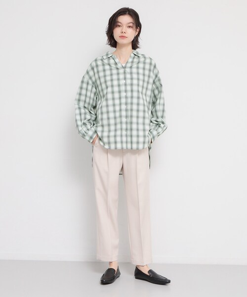 THE SHOP TK （ザ ショップ ティーケー ）の「【後ろ姿もサマになる】バックシャーリングシャツ（シャツ/ブラウス・レディース・ネイビー/グリーン系2/ライトブルー/ピンク系その他・12/13）」の12枚目の写真
