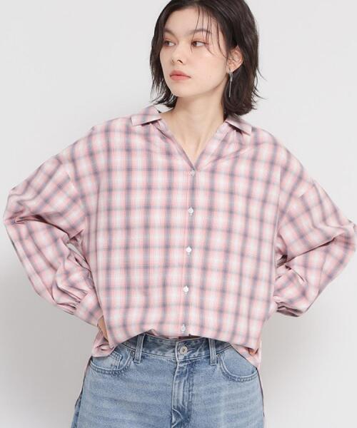 THE SHOP TK （ザ ショップ ティーケー ）の「【後ろ姿もサマになる】バックシャーリングシャツ（シャツ/ブラウス・レディース・ネイビー/グリーン系2/ライトブルー/ピンク系その他・12/13）」の14枚目の写真