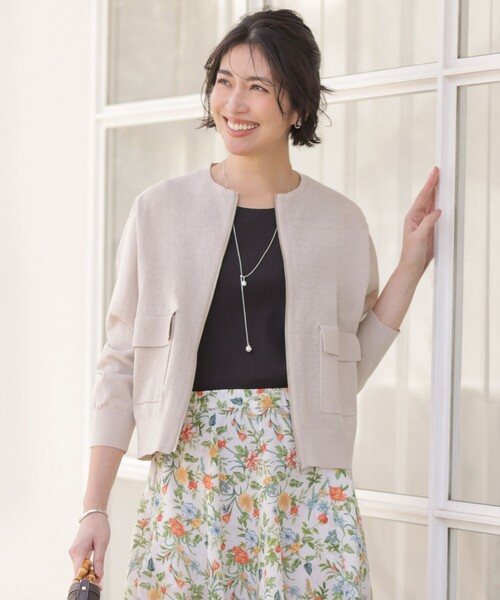 J.PRESS（ジェイプレス）の「LINEN COTTON BLEND ニット ブルゾン（ブルゾン・レディース・ライトグレー系/ネイビー系/ベージュ系・T15/T13）」の2枚目の写真