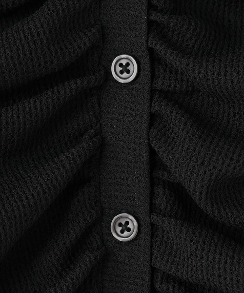 LOWRYS FARM（ローリーズファーム）の「シャーリングカーディガン  638374（カーディガン/ボレロ・レディース・ブラック/アイボリー/ブルー・FREE）」の4枚目の写真