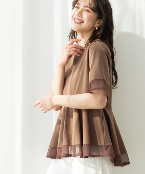 SHOO・LA・RUE（シューラルー）の「チュールレイヤードペプラムＴシャツ（Tシャツ/カットソー・レディース・ホワイト/ダークブラウン/チャコールグレー/ブラック・00）」の4枚目の写真