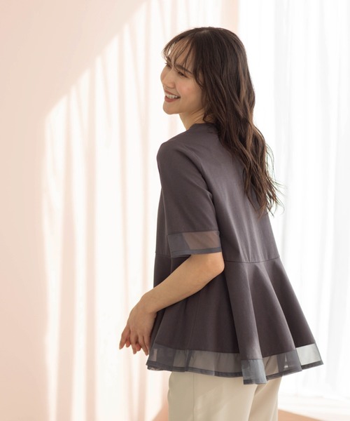 SHOO・LA・RUE（シューラルー）の「チュールレイヤードペプラムＴシャツ（Tシャツ/カットソー・レディース・ホワイト/ダークブラウン/チャコールグレー/ブラック・00）」の14枚目の写真