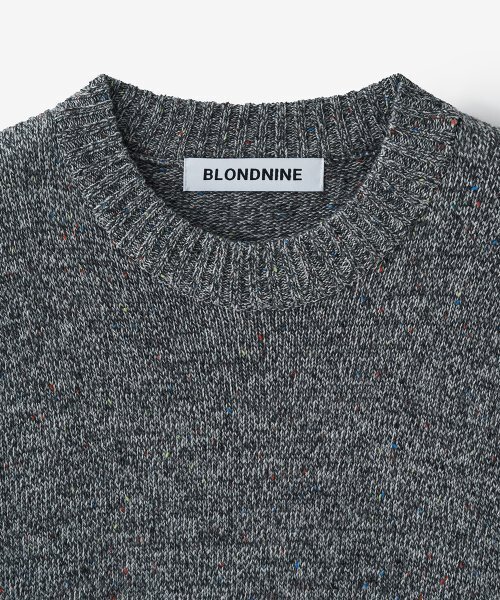 BLOND9(ブロンドナイン)の「ミックスドヤーンラウンドニット_グレー(ニット/セーター・メンズ・グレー・LARGE/MEDIUM)」の2枚目の写真