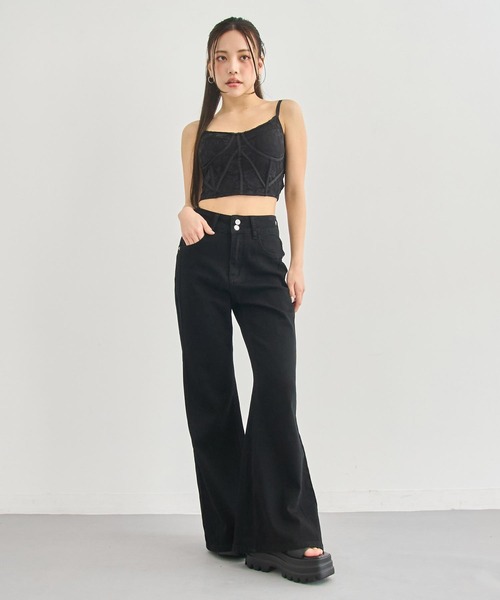 ANAP(アナップ)の「細見えサイドラインフレアデニムパンツ(デニムパンツ・レディース・ブラック/ベージュ/ブルー・M/S)」の8枚目の写真