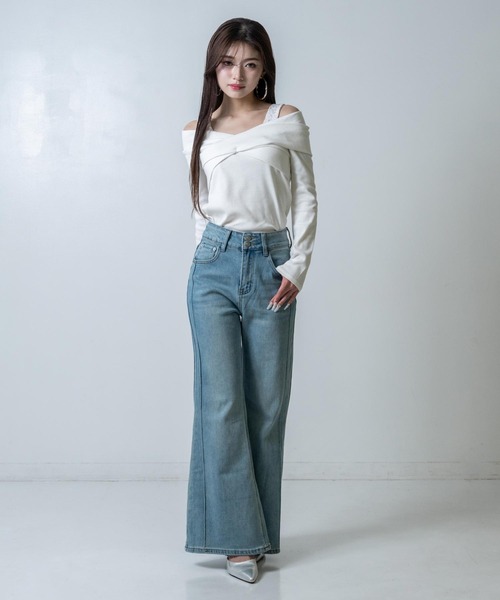 ANAP(アナップ)の「細見えサイドラインフレアデニムパンツ(デニムパンツ・レディース・ブラック/ベージュ/ブルー・M/S)」の20枚目の写真