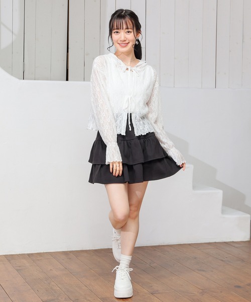 Honeys(ハニーズ)の「リボン付レースパーカー(カーディガン/ボレロ・レディース・ホワイト/モカ/サックスブルー/ブラック・L/M/S)」の6枚目の写真