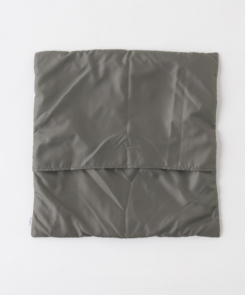 journal standard Furniture （ジャーナルスタンダードファニチャー）の「PADDET CUSHION　クッションカバー 45cm（クッション/クッションカバー・レディース・カーキ/ベージュ・FREE）」の10枚目の写真