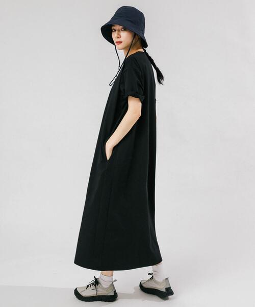 EKAL(エカル)の「『UVカット/吸水速乾』DRY OUT ONE-PIECE(ワンピース・レディース・ブラック/チャコールグレー・ONE)」の18枚目の写真