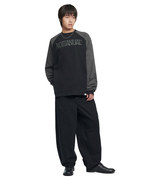 NOMANUAL(NOMANUAL)の「DUO TONE RAGLAN LONG SLEEVE TEE - BLACK(Tシャツ/カットソー・レディース・その他・MEDIUM/LARGE/X-LARGE)」の3枚目の写真