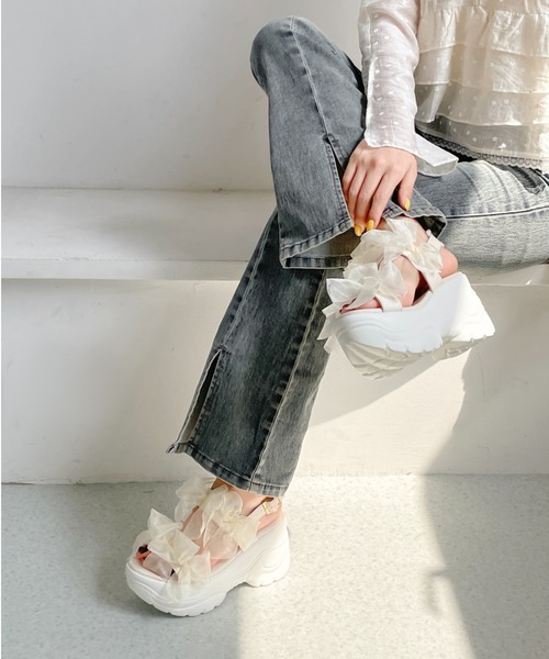Shoes in Closet(シューズインクローゼット)の「【再入荷】+9.0㎝ 超軽量 厚底 チュールリボン サンダル 5484(サンダル・レディース・ベージュ/ホワイト/ブラック×ブラック・L/LL/M/S)」の14枚目の写真