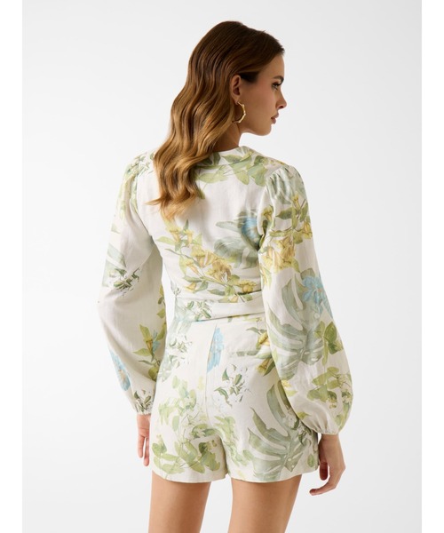 Long Sleeves Shirley Linen Top 長袖 トップス | GUESS(ゲス) JAPAN