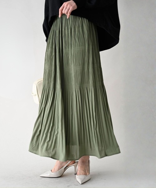 Ehre style(エーレスタイル)の「ヘビロテ決定!気分軽やかにプリーツスカート(スカート・レディース・ブラック/カーキ・FREE)」の2枚目の写真
