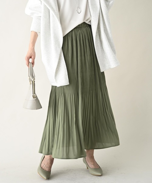 Ehre style(エーレスタイル)の「ヘビロテ決定!気分軽やかにプリーツスカート(スカート・レディース・ブラック/カーキ・FREE)」の14枚目の写真