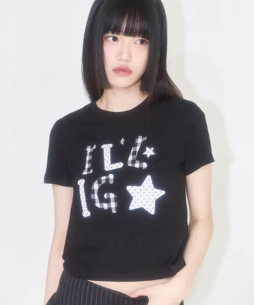 ILLIGO(イリゴ)の「チェックアプリケルーズクロップTシャツブラック(Tシャツ/カットソー・レディース・その他・OS)」の3枚目の写真