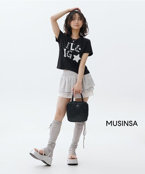 ILLIGO(イリゴ)の「チェックアプリケルーズクロップTシャツブラック(Tシャツ/カットソー・レディース・その他・OS)」の3枚目の写真