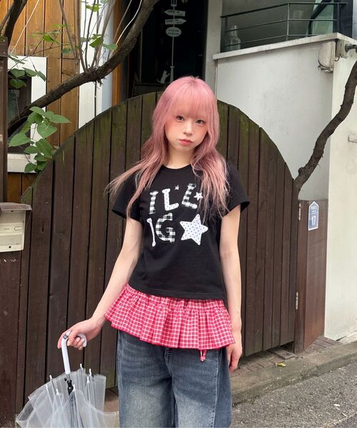 ILLIGO(イリゴ)の「チェックアプリケルーズクロップTシャツブラック(Tシャツ/カットソー・レディース・その他・OS)」の4枚目の写真