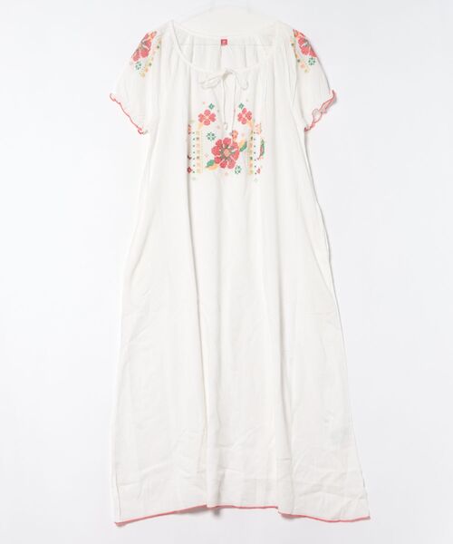 チャイハネ(チャイハネ)の「【チャイハネ】花刺繍クロスステッチワンピース(ワンピース・レディース・ブルー/ホワイト/オレンジ・FREE)」の2枚目の写真
