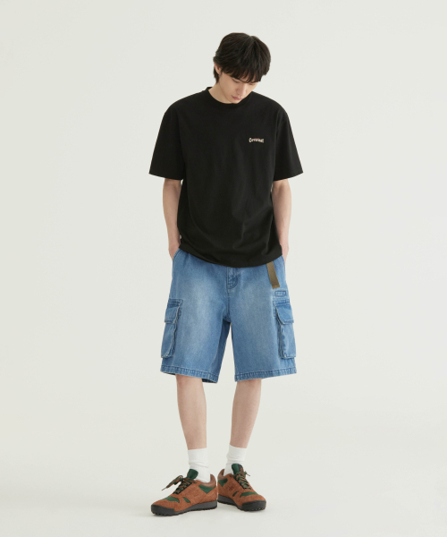COVERNAT(カバーナット)の「クールコットンサーフィングモーショングラフィックTシャツライトパープル(Tシャツ/カットソー・レディース・その他・SMALL/MEDIUM/LARGE/X-LARGE/XX-LARGE/X-SMALL)」の3枚目の写真