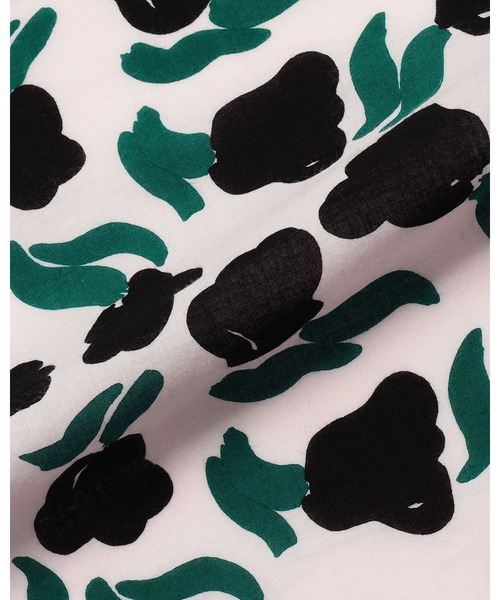marimekko（マリメッコ）の「Pesofati Lemmitty / Scarf（ストール/ショール・レディース・ホワイト系その他・FREE）」の5枚目の写真