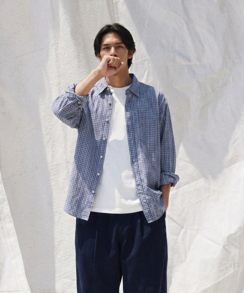 LETTERCOMO(レテルコモ)の「マイルドブラシチェックシャツスカイブルー(シャツ/ブラウス・レディース・その他・MEDIUM/LARGE)」の3枚目の写真