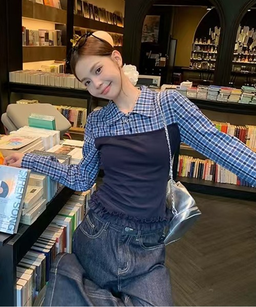 AsheKsha(アシクシャ)の「レトロで甘いトップス(シャツ/ブラウス・レディース・ネイビー・M)」の5枚目の写真