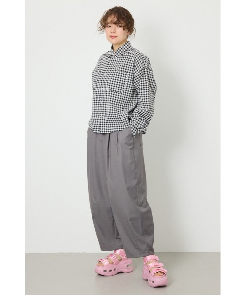 RODEO CROWNS WIDE BOWL（ロデオクラウンズワイドボウル）の「コクーンタックパンツ（スラックス・レディース・グレー/ブラック/ブラウン・SMALL/MEDIUM）」の19枚目の写真