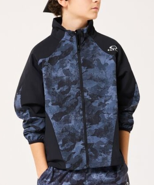 OAKLEY(オークリー)の「オークリー YTR CLOTH JKT 11.0(ナイロンジャケット・キッズ・ブラック/ブラウン/ホワイト・130cm/140cm/150cm/160cm)」の3枚目の写真