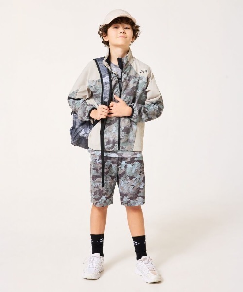 OAKLEY(オークリー)の「オークリー YTR CLOTH JKT 11.0(ナイロンジャケット・キッズ・ブラック/ブラウン/ホワイト・130cm/140cm/150cm/160cm)」の10枚目の写真