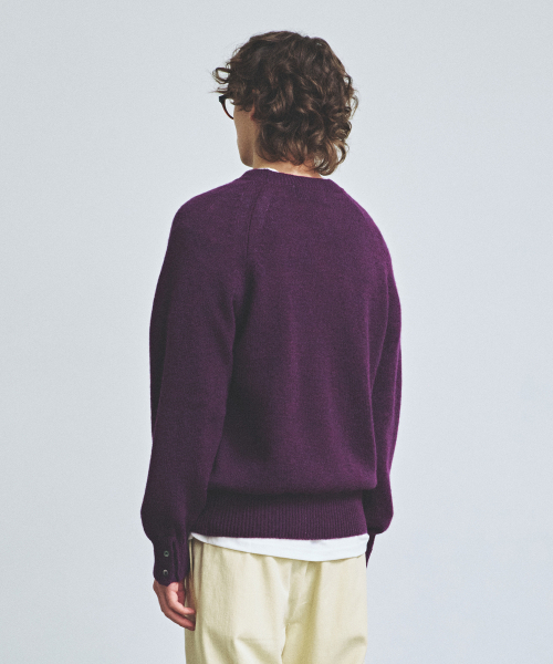 KNITTED(ニッティド)の「シェギドック ウール100% ラウンドニット PURPLE(ニット/セーター・レディース・その他・MEDIUM/LARGE/X-LARGE)」の4枚目の写真