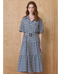 MAXZA（マージャコレクション）の「ジグザグパターンベルト付きティアードシャツロングワンピース（ワンピース）」