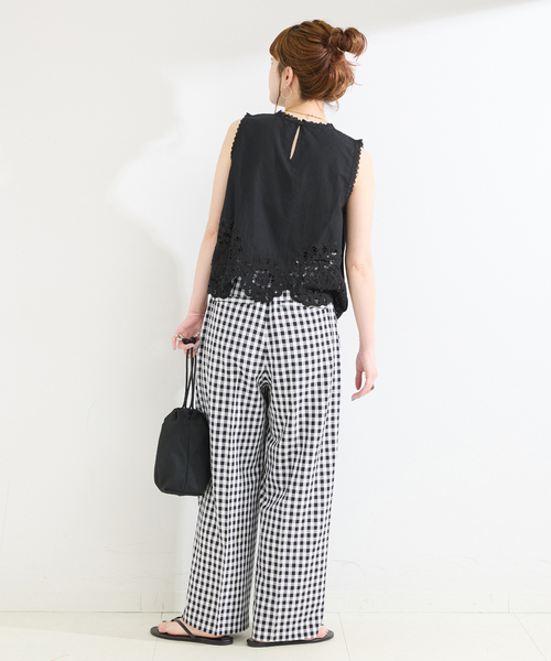 Fanaka(ファナカ)の「【WEB限定】手洗い可 / FANAKA / ファナカ バテンレースノースリブラウス(シャツ/ブラウス・レディース・ブラック/ホワイト・FREE)」の6枚目の写真