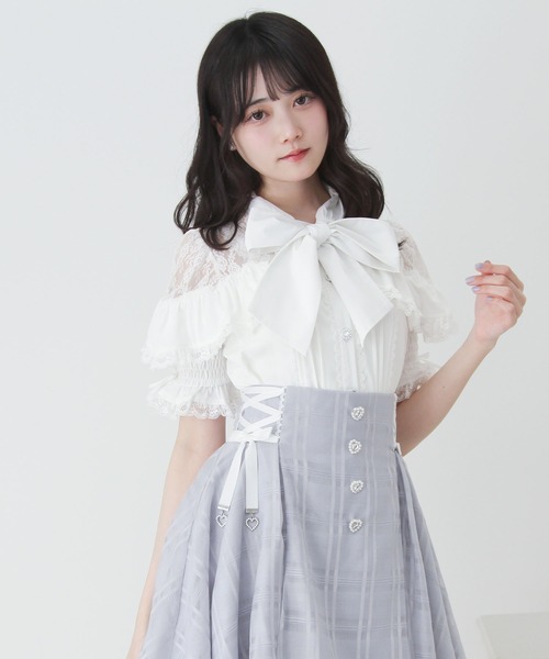 DearMyLove(ディアマイラブ)の「上品レースフリルボウタイリボンブラウス(シャツ/ブラウス・レディース・ホワイト/ブラック/ブルーグレー・MEDIUM/3L/LARGE)」の9枚目の写真