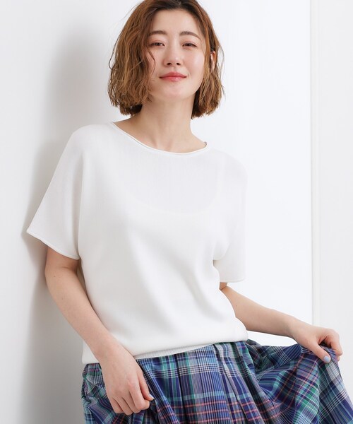 grove(グローブ)の「【シリーズ累計36万枚!名品ニット】やわらかドライタッチ ドルマンニット(ニット/セーター・レディース・ホワイト系5/ブラック系4/オフホワイト/シルバー/ピンク系/ブラウン系その他/ブルーグリーン/ブラック・03/02/05/04/01)」の2枚目の写真