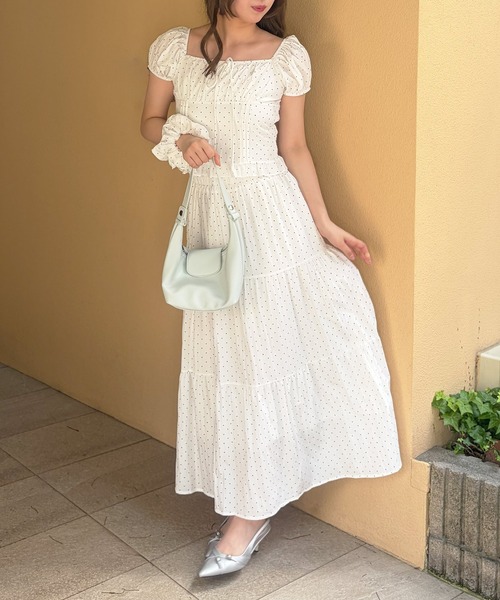 frunco(フランコ)の「【ZOZOTOWN限定】シュシュ付きセットアップ(セットアップ・レディース・ホワイト/アイボリー/ブルー/ブラック・FREE)」の11枚目の写真
