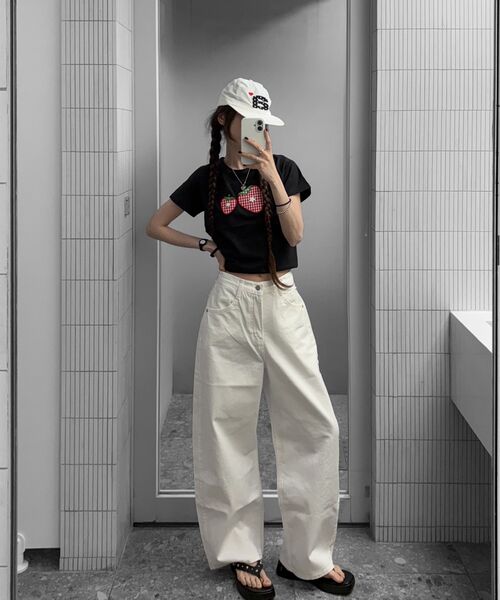 SLEEKGLOW（スリック グロウ）の「チェックストロベリーアップリケTシャツ[ネイビー]（Tシャツ/カットソー・レディース・その他・FREE）」の9枚目の写真