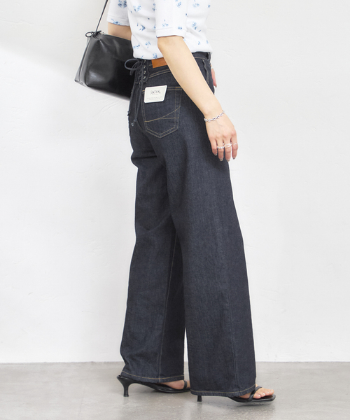 U by SPICK&SPAN（ユーバイスピックアンドスパン）の「《追加》SOMETHING LISA LACE UP WIDE 2（デニムパンツ・レディース・ネイビー・LARGE/MEDIUM/SMALL/X-SMALL）」の18枚目の写真