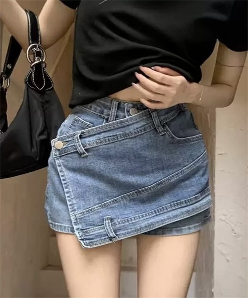 Dream garden（ドリームガーデン）の「ラップスカート風でデニムショートパンツ（デニムパンツ・レディース・ブルー・M/L/XL/2XL/3XL/S）」の6枚目の写真