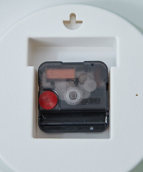 SAHIR(サヒール)の「【SAHIR サヒール】Square Wallclock スクエア掛け時計(掛け時計・レディース・ブルー/グリーン・0)」の4枚目の写真