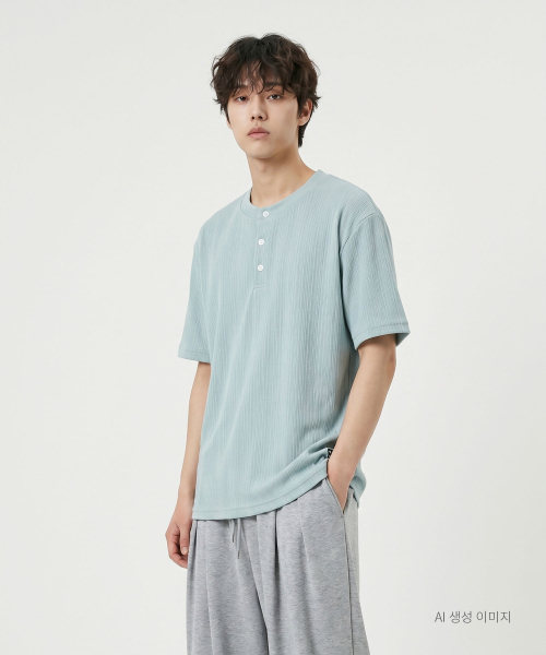 UMM(ウム)の「サマー ボタンヘンリーネック スパン半袖Tシャツ 4COLOR(Tシャツ/カットソー・メンズ・スカイブルー/ホワイト/チャコール/ブラック・LARGE/X-LARGE/XX-LARGE)」の7枚目の写真