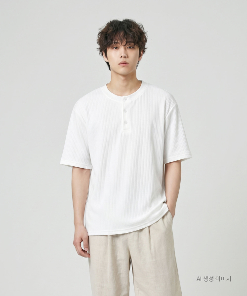 UMM(ウム)の「サマー ボタンヘンリーネック スパン半袖Tシャツ 4COLOR(Tシャツ/カットソー・メンズ・スカイブルー/ホワイト/チャコール/ブラック・LARGE/X-LARGE/XX-LARGE)」の8枚目の写真