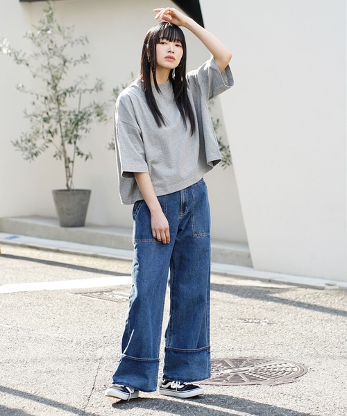 zootie(ズーティー)の「汗しみない クロップドTシャツ(Tシャツ/カットソー・レディース・ベージュ系/グレイッシュブルー/レッド系/カーキ系/杢グレー/ダークカーキ/モカ/ラベンダー/オフホワイト/ブラック/ネイビー・フリー)」の19枚目の写真