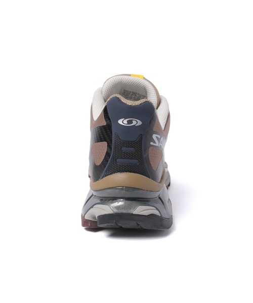 SOPHNET.(ソフネット)の「SALOMON XT-4 OG(スニーカー・メンズ・ベージュ・25cm/24cm/30cm/29cm/28.5cm/28cm/27.5cm/27cm/26.5cm/26cm/25.5cm)」の7枚目の写真