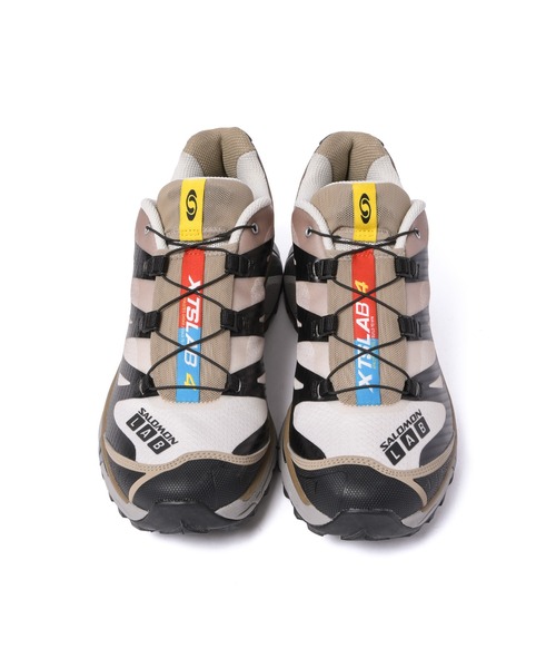 SOPHNET.(ソフネット)の「SALOMON XT-4 OG(スニーカー・メンズ・ベージュ・25cm/24cm/30cm/29cm/28.5cm/28cm/27.5cm/27cm/26.5cm/26cm/25.5cm)」の4枚目の写真