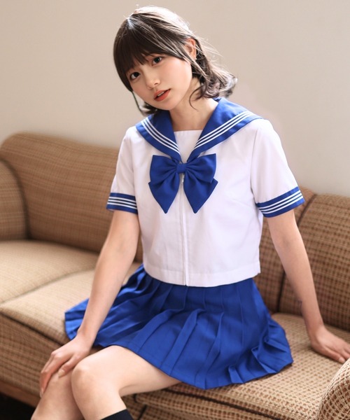 LunaBelle（ルナベル）の「【制服コスプレ3点セット】スーパーカラフルセーラー服（半袖シャツ ・スカート ・スクールリボン）（コスチューム/パーティーグッズ・レディース・ミント/ブルー/レッド/ブラック/オレンジ/ネイビー系/グリーン/サックスブルー/ホワイト×レッド/ネイビー/グレー/ピンク/イエロー/パープル・M/L/2L/S）」の8枚目の写真