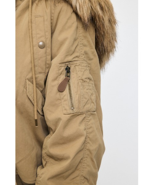 MOUSSY（マウジー）の「【26年AW新作】【展示会人気No.1】CROPPED N2-B（ブルゾン・レディース・カーキ/ベージュ/ライトブラック・FREE）」の19枚目の写真