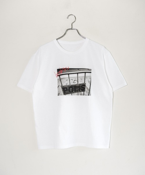 SOLAMONAT(ソラモナ)の「サラリト天竺 フォトT(POLICE)(Tシャツ/カットソー・レディース・ホワイト・FREE)」の14枚目の写真