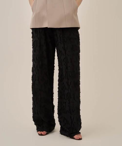 AKIRANAKA(アキラナカ)の「【AKIRANAKA/アキラナカ】Block flower pants(その他パンツ・レディース・ブルー・1)」の1枚目の写真