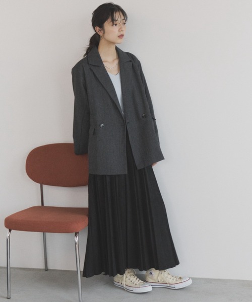 ELNEsoi(エルネソワ)の「スウェードプリーツスカート(スカート・レディース・アイボリー/チャコールグレー/ブラック/ブラウン・FREE)」の15枚目の写真