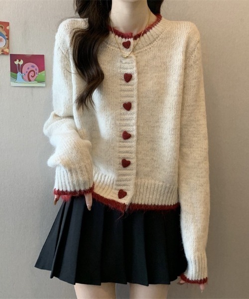 SHEPP(シープ)の「【26年秋冬新作】ハートボタン バイカラー ニットカーディガン(ニット/セーター・レディース・グレー/アイボリー・F)」の7枚目の写真